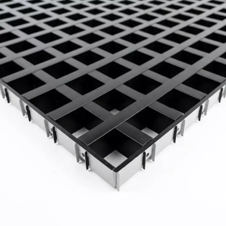 Потолок Грильято GL15 75×75 черный RAL 9005
