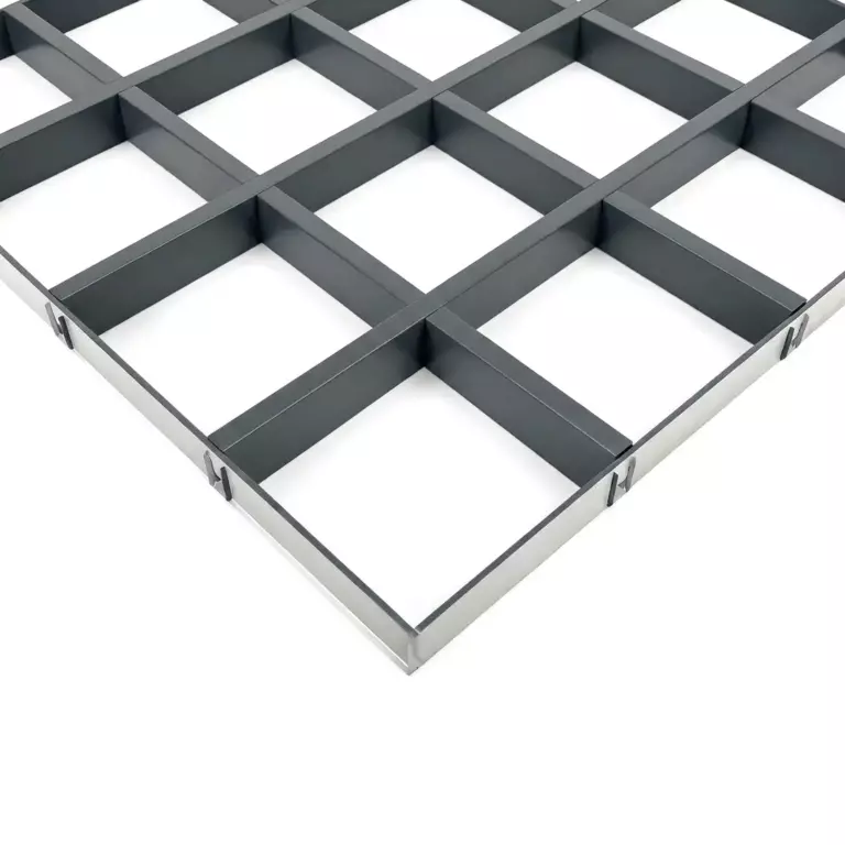 Потолок Грильято GL15 150×150 графит RAL 7024